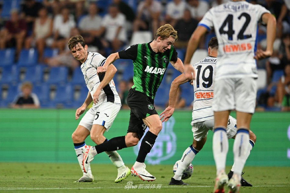 欧冠赛场奠 欧冠赛场奠