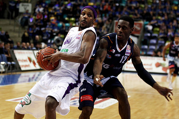 替补的协作 替补的协作